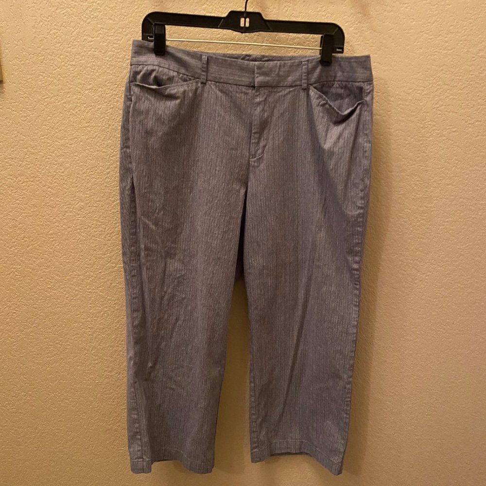 Dockers, Women's Capri's, wide leg, Blue, Size 14